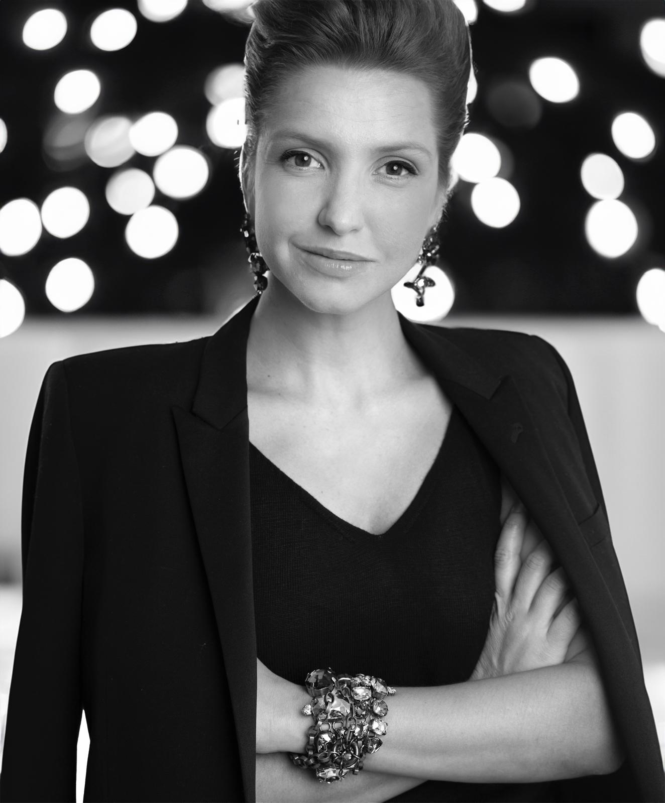Elena Voronina headshot